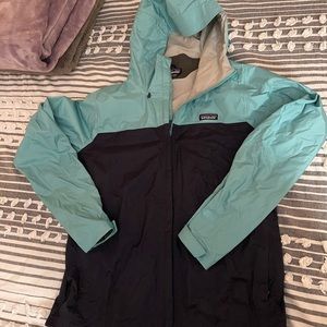 Women’s rain coat